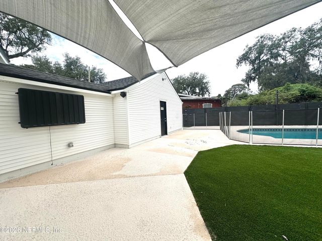 5951 CLIFTON Avenue, Jacksonville, FL 32211