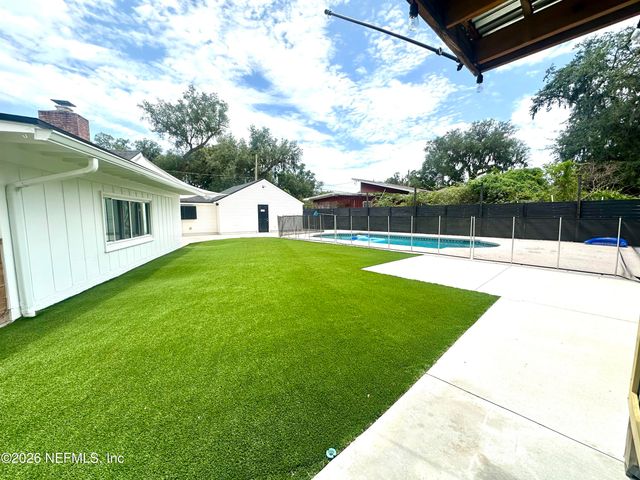 5951 CLIFTON Avenue, Jacksonville, FL 32211