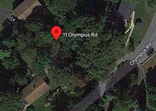 11 Olympus Road, Woodbury, NY 10930