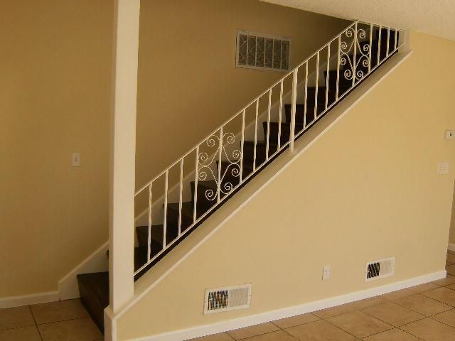 1712 Madrid Circle, Salinas, CA 93906