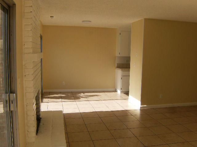 1712 Madrid Circle, Salinas, CA 93906