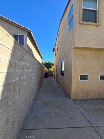 7434 Sultana, Fontana, CA 92336
