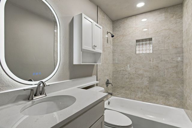 7025 Lincolnshire Lane, North Richland Hills, TX 76182
