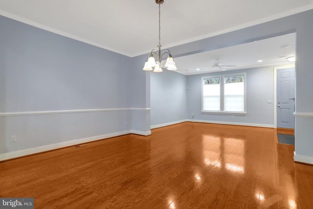 2093 LAURA MEWS PL, Alexandria, VA 22303