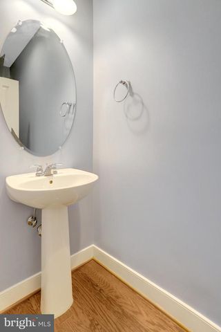 2093 LAURA MEWS PL, Alexandria, VA 22303