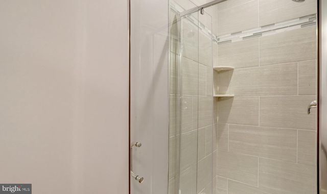 2093 LAURA MEWS PL, Alexandria, VA 22303