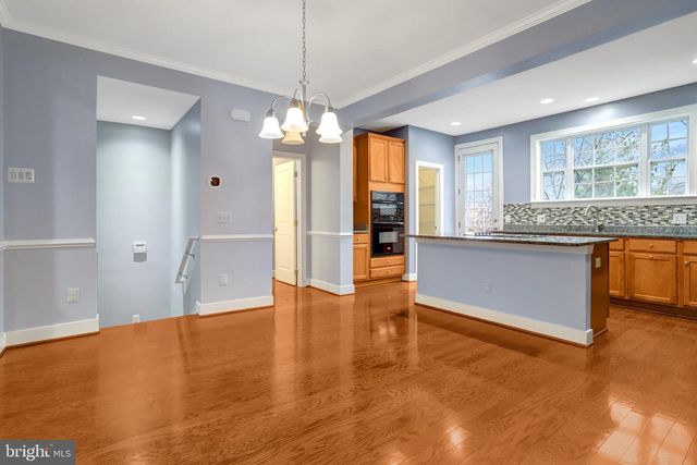 2093 LAURA MEWS PL, Alexandria, VA 22303