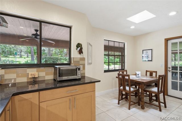2705 W Live Oak Street, Lecanto, FL 34461