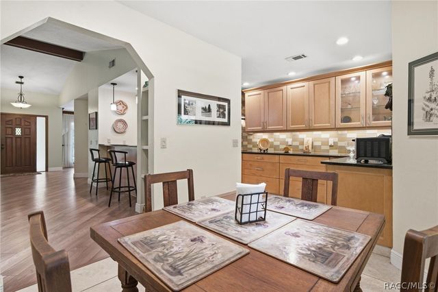 2705 W Live Oak Street, Lecanto, FL 34461