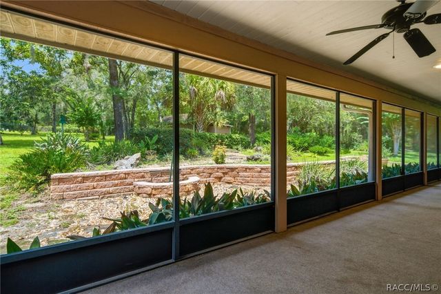 2705 W Live Oak Street, Lecanto, FL 34461