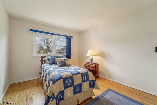 14 Eton Pl, Springfield Twp., NJ 07081