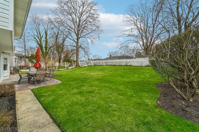 14 Eton Pl, Springfield Twp., NJ 07081