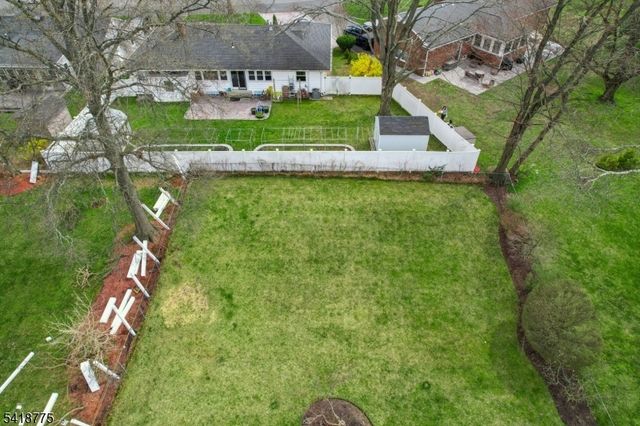 14 Eton Pl, Springfield Twp., NJ 07081