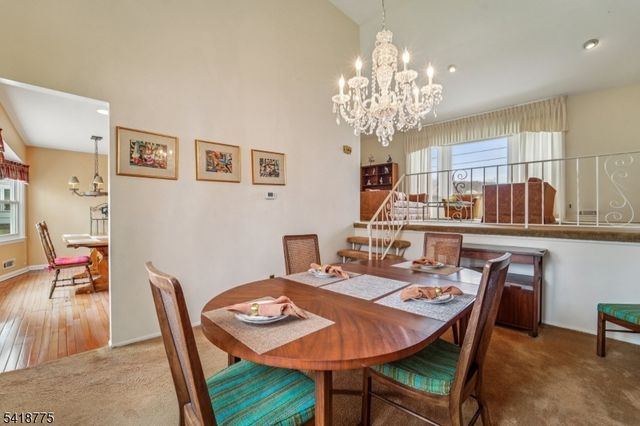 14 Eton Pl, Springfield Twp., NJ 07081