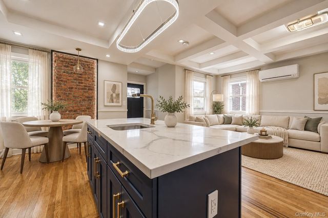 32-28 Utopia Parkway, Flushing, NY 11358