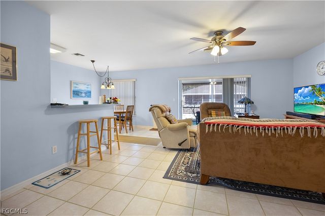 15621 Sunny Crest LN, Fort Myers, FL 33905