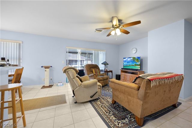 15621 Sunny Crest LN, Fort Myers, FL 33905