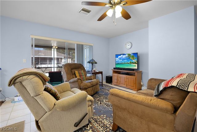 15621 Sunny Crest LN, Fort Myers, FL 33905