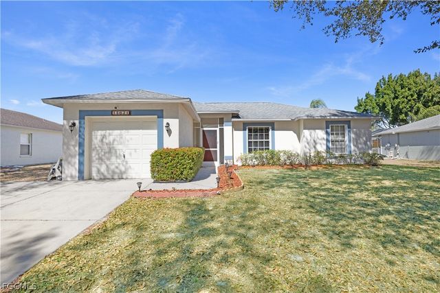 15621 Sunny Crest LN, Fort Myers, FL 33905