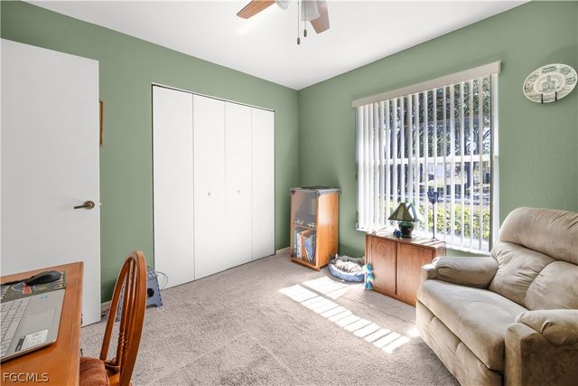 15621 Sunny Crest LN, Fort Myers, FL 33905