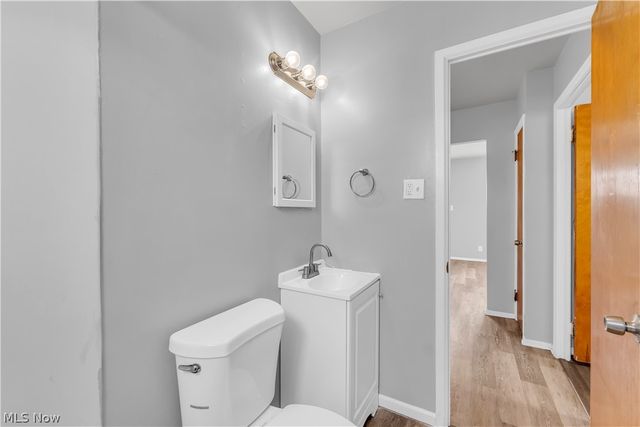 17401 Wayne Drive, Cleveland, OH 44128