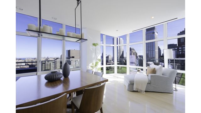 555 W 59TH Street PHC, New York City, NY 10019