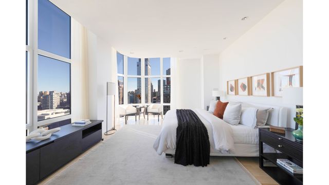 555 W 59TH Street PHC, New York City, NY 10019