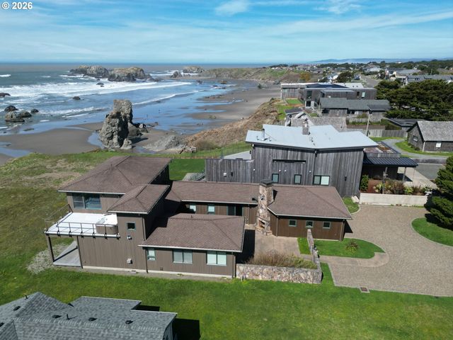 1950 BEACH LOOP Dr Sw, Bandon, OR 97411