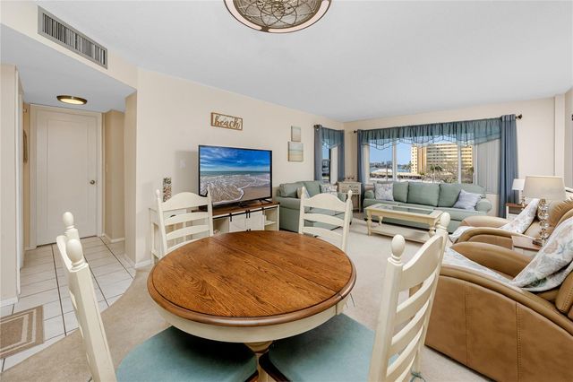 4650 COVE CIRCLE 409, St Petersburg, FL 33708