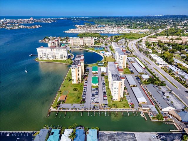 4650 COVE CIRCLE 409, St Petersburg, FL 33708