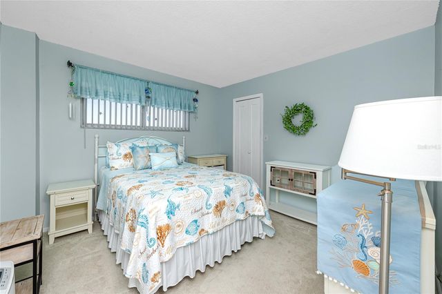 4650 COVE CIRCLE 409, St Petersburg, FL 33708