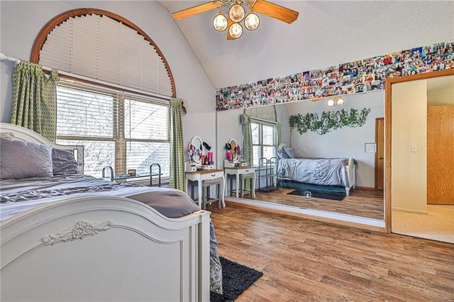 24445 E Truman Road, Independence, MO 64056