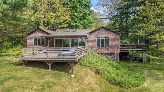 608 Lake Road, Pine Plains, NY 12567