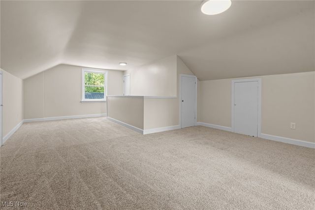 1043 Krumroy Road, Akron, OH 44306