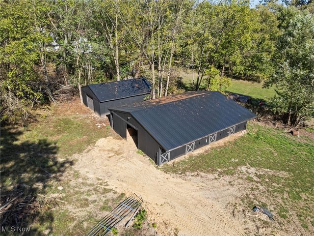 1043 Krumroy Road, Akron, OH 44306