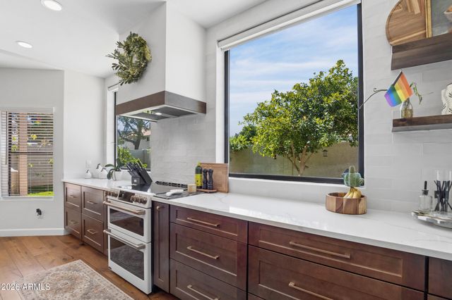 1983 E PALOMINO Drive, Tempe, AZ 85284