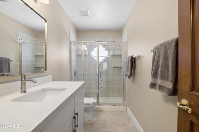 1983 E PALOMINO Drive, Tempe, AZ 85284