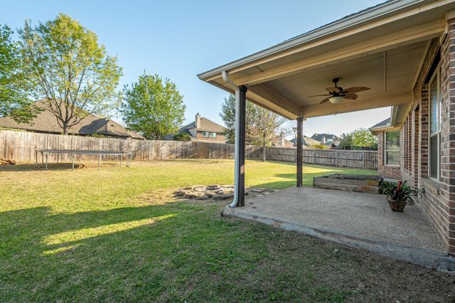 408 Fairway Bluff Drive, Wylie, TX 75098