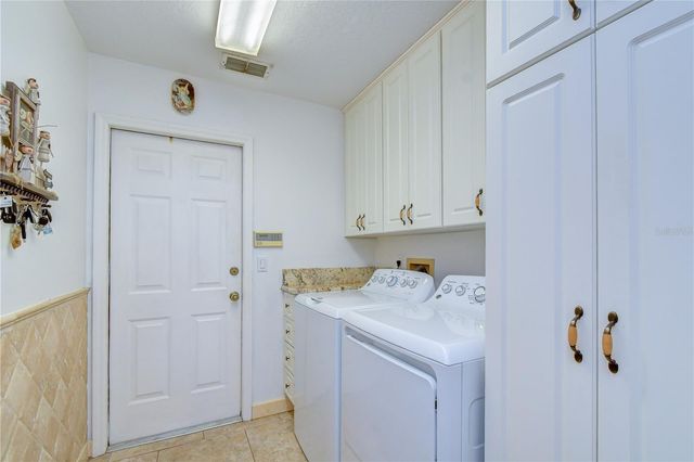 3810 TURKEY OAK DRIVE, Valrico, FL 33596