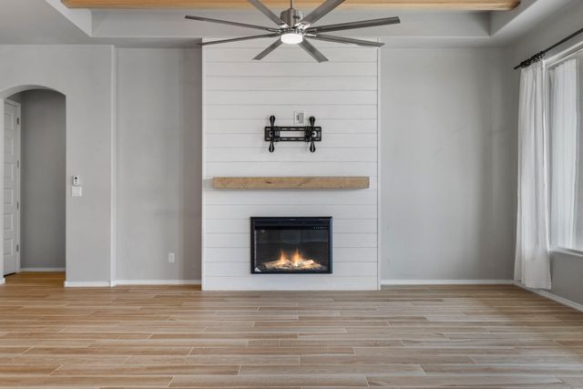6926 Cleary Loop NE, Rio Rancho, NM 87144