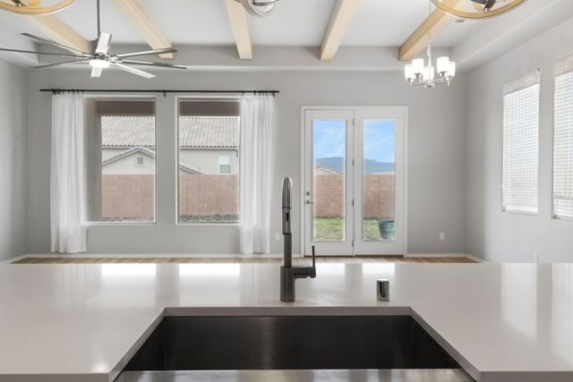 6926 Cleary Loop NE, Rio Rancho, NM 87144