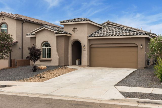 6926 Cleary Loop NE, Rio Rancho, NM 87144