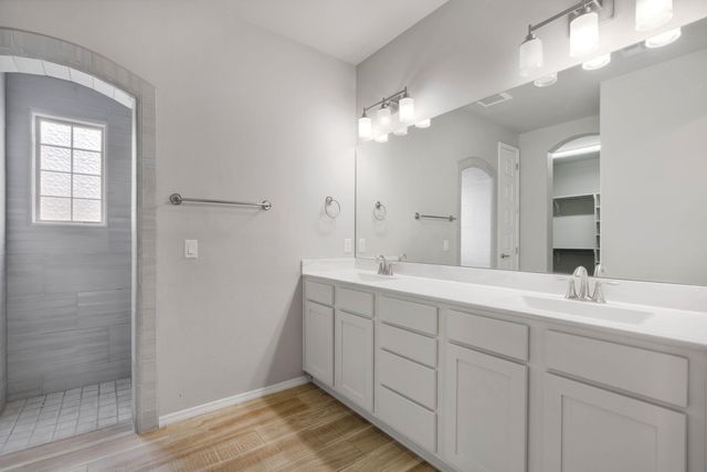 6926 Cleary Loop NE, Rio Rancho, NM 87144