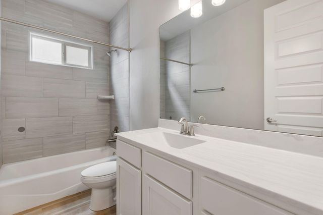 6926 Cleary Loop NE, Rio Rancho, NM 87144