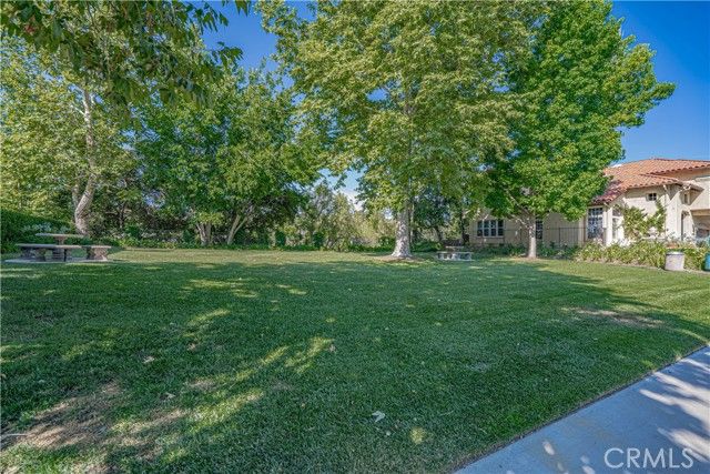 23678 White Oak Court, Newhall (santa Clarita), CA 91321