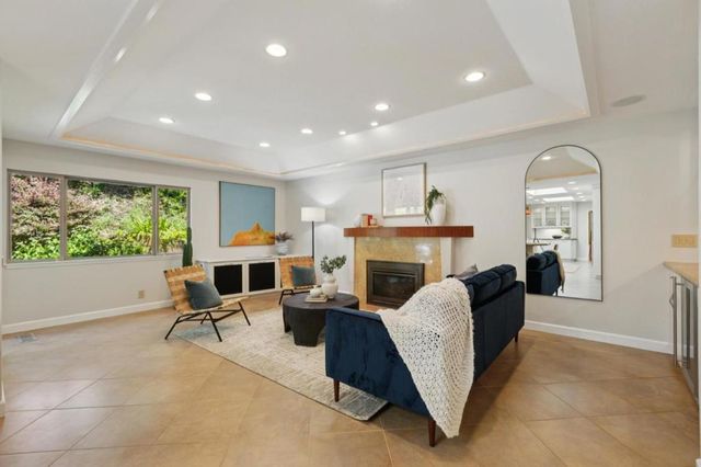 1185 Trinity Drive, Menlo Park, CA 94025