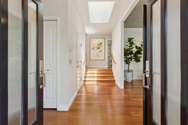 1185 Trinity Drive, Menlo Park, CA 94025