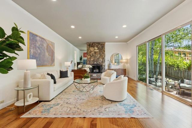 1185 Trinity Drive, Menlo Park, CA 94025