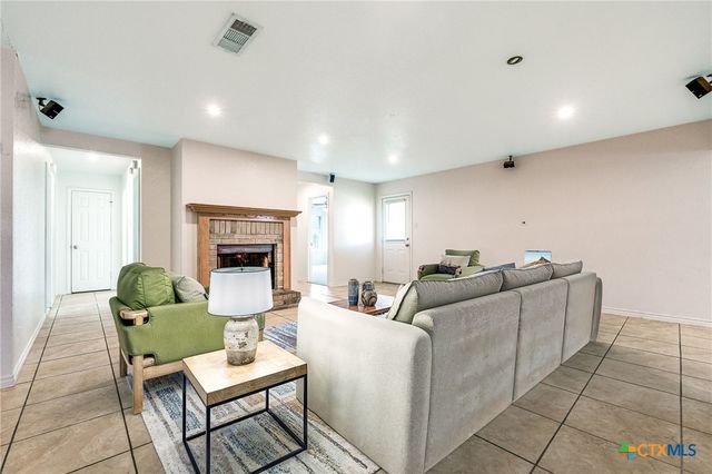 3809 Joshua Taylor Drive, Killeen, TX 76549