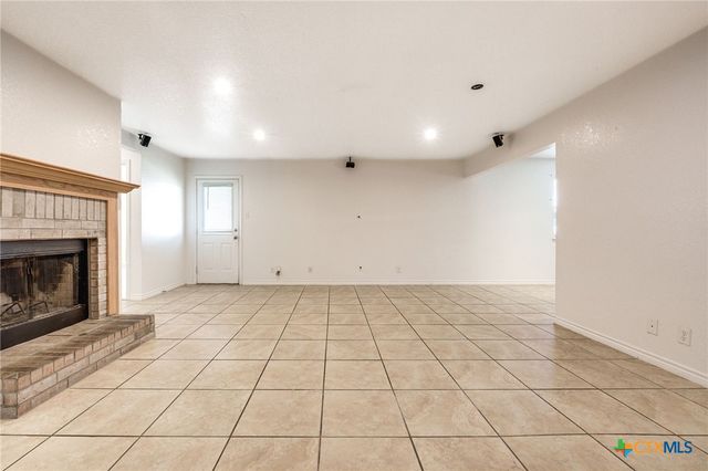 3809 Joshua Taylor Drive, Killeen, TX 76549